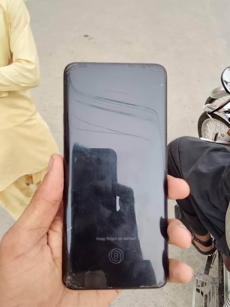 One Plus 7 Pro 0