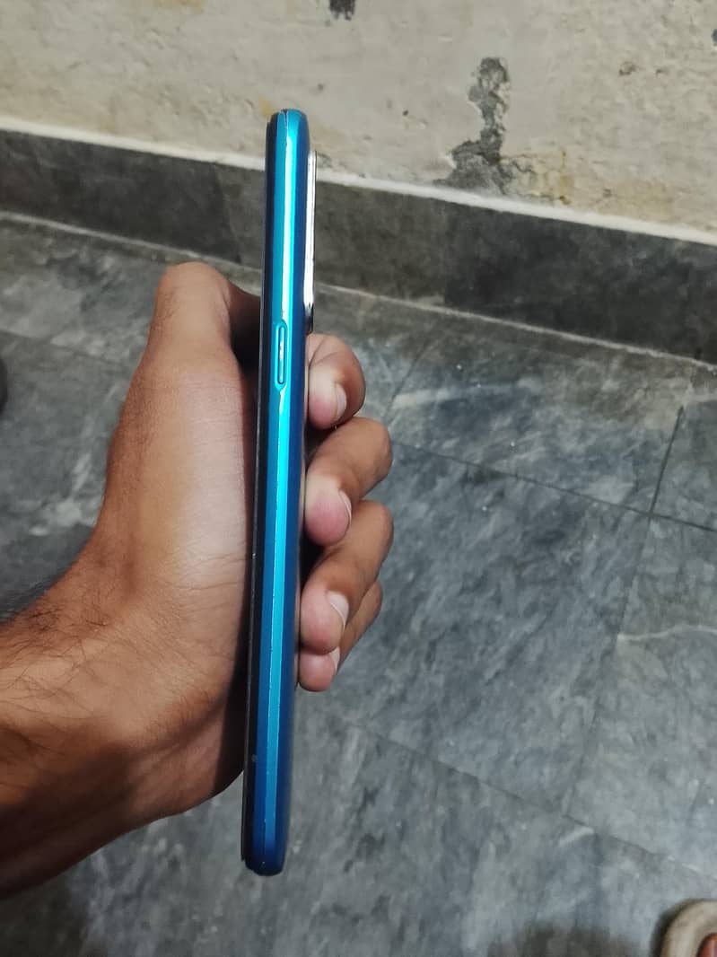 Realme 5i 3