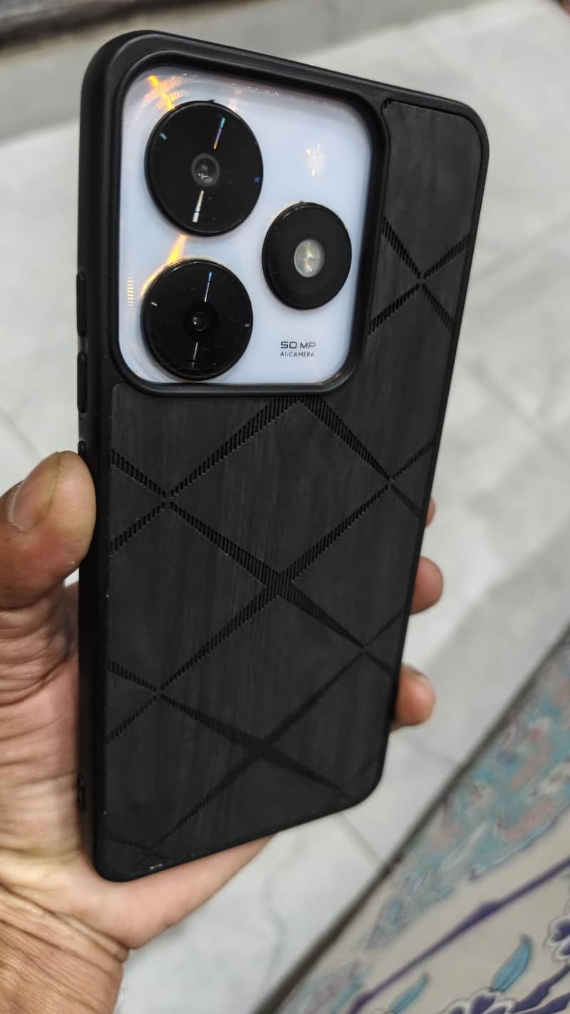 Tecno Spark 20C 1