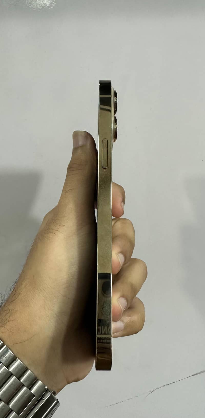 Apple iPhone 13 Pro Max 2