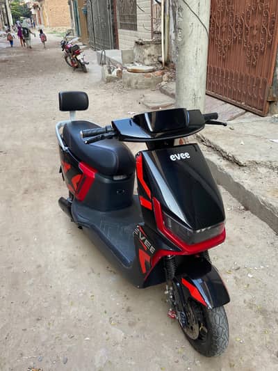 Evee Gen Z Electric Scooty for Sale – Only 3 Months Used