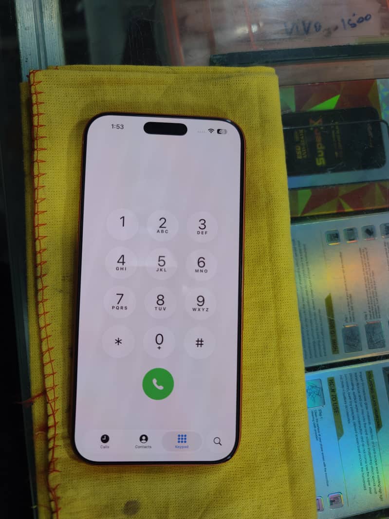 Apple iPhone 17 Pro Max 4
