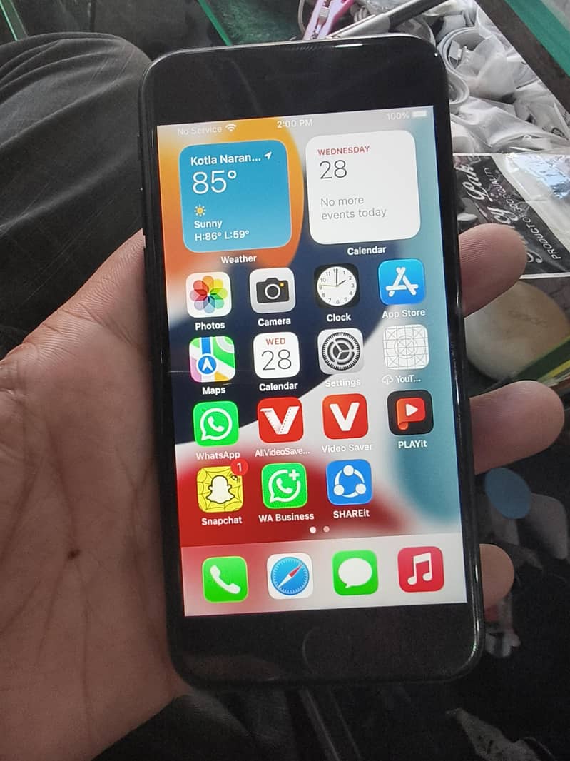 Apple iPhone 7 4