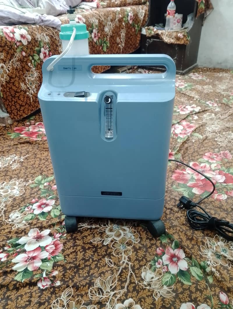 Oxygen Concentrator 5 LPM 3