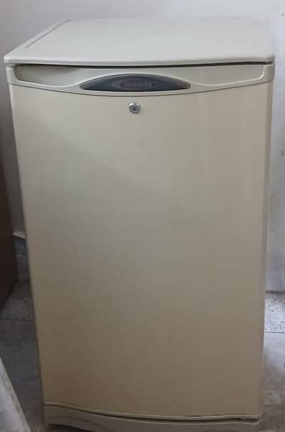 Waves Refrigerator Mini