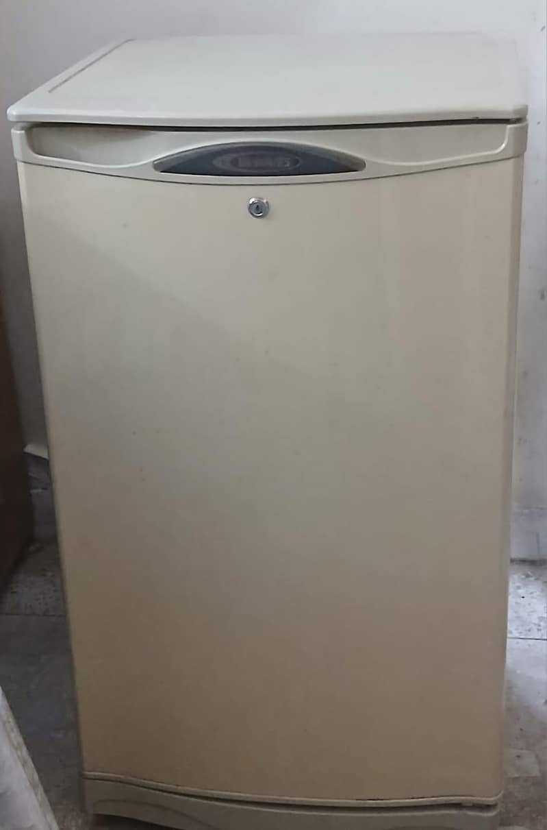 Waves Refrigerator Mini 0