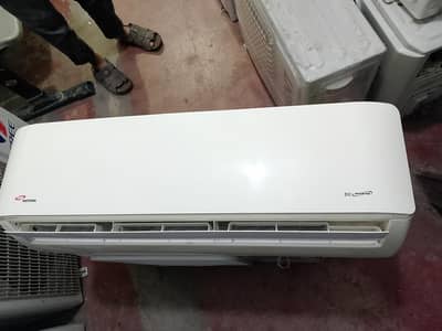 GABA National 1.5Ton Dc inverter