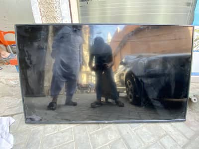 10/8 condition TCL bas panel kharab hai baki all ok
