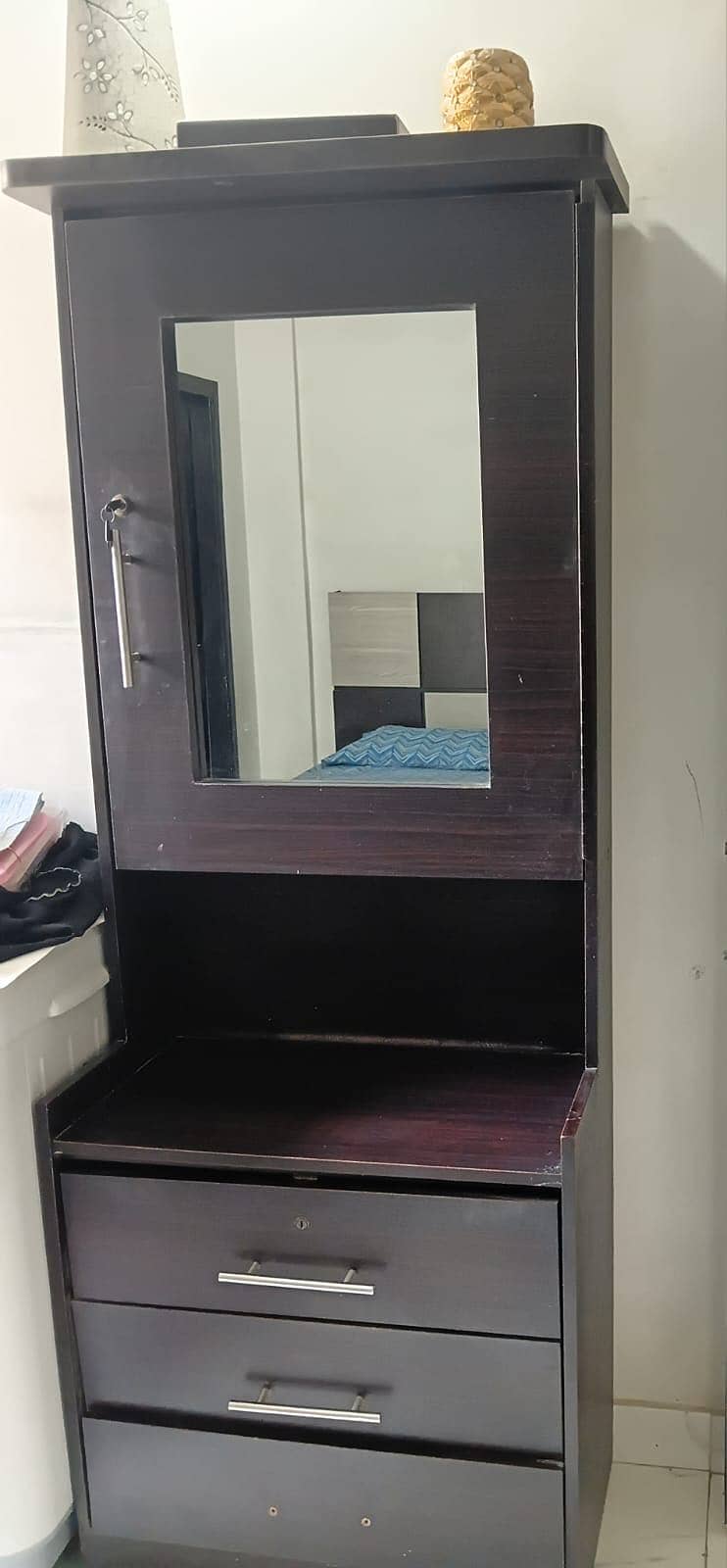 Dressing table / side table 4