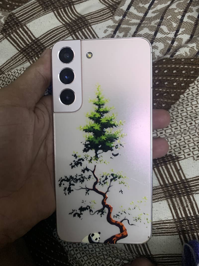 Samsung Mobile S22 3