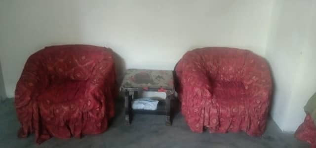 sofa sale wid cover