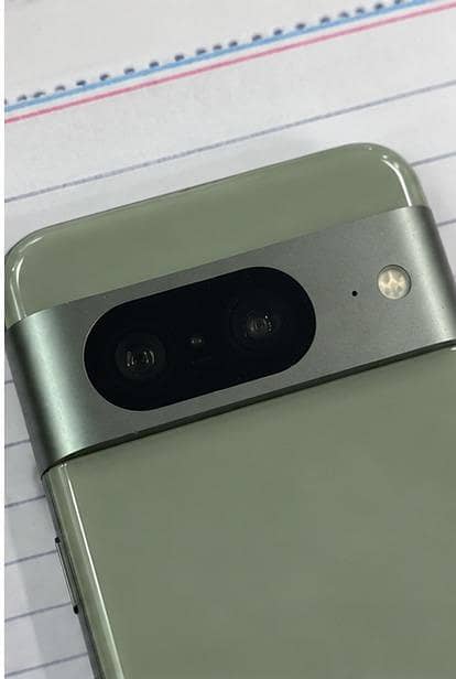 Google Pixel 8 2