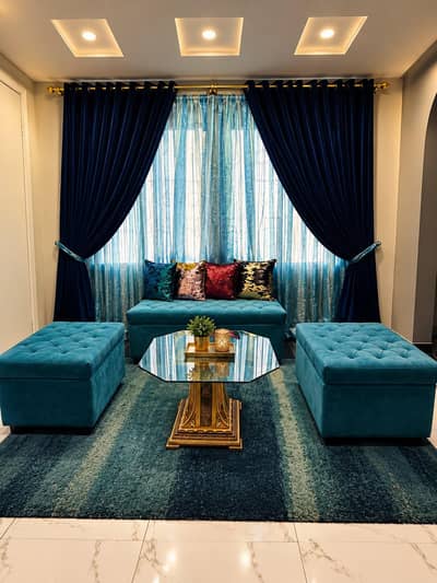 seating set (curtains and carpet included)