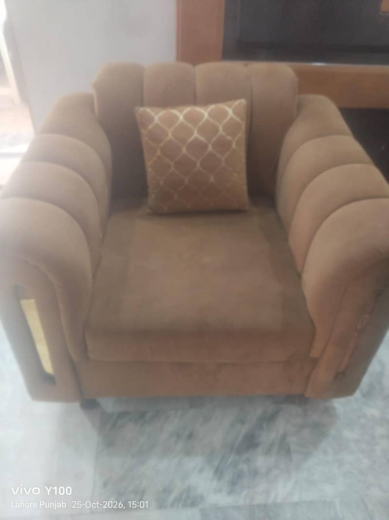 3 sofas 2
