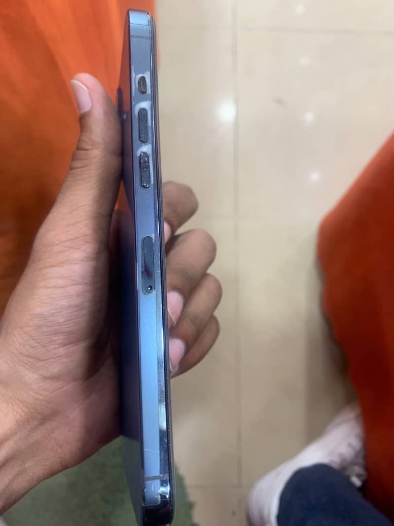 Apple iPhone 12 Pro Max 3