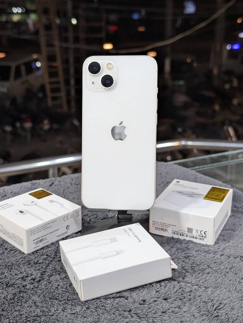 iPhone 13 2