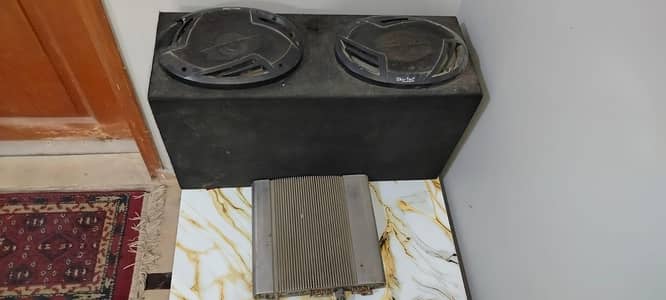 Two Car speaker with peti Amp amplifier