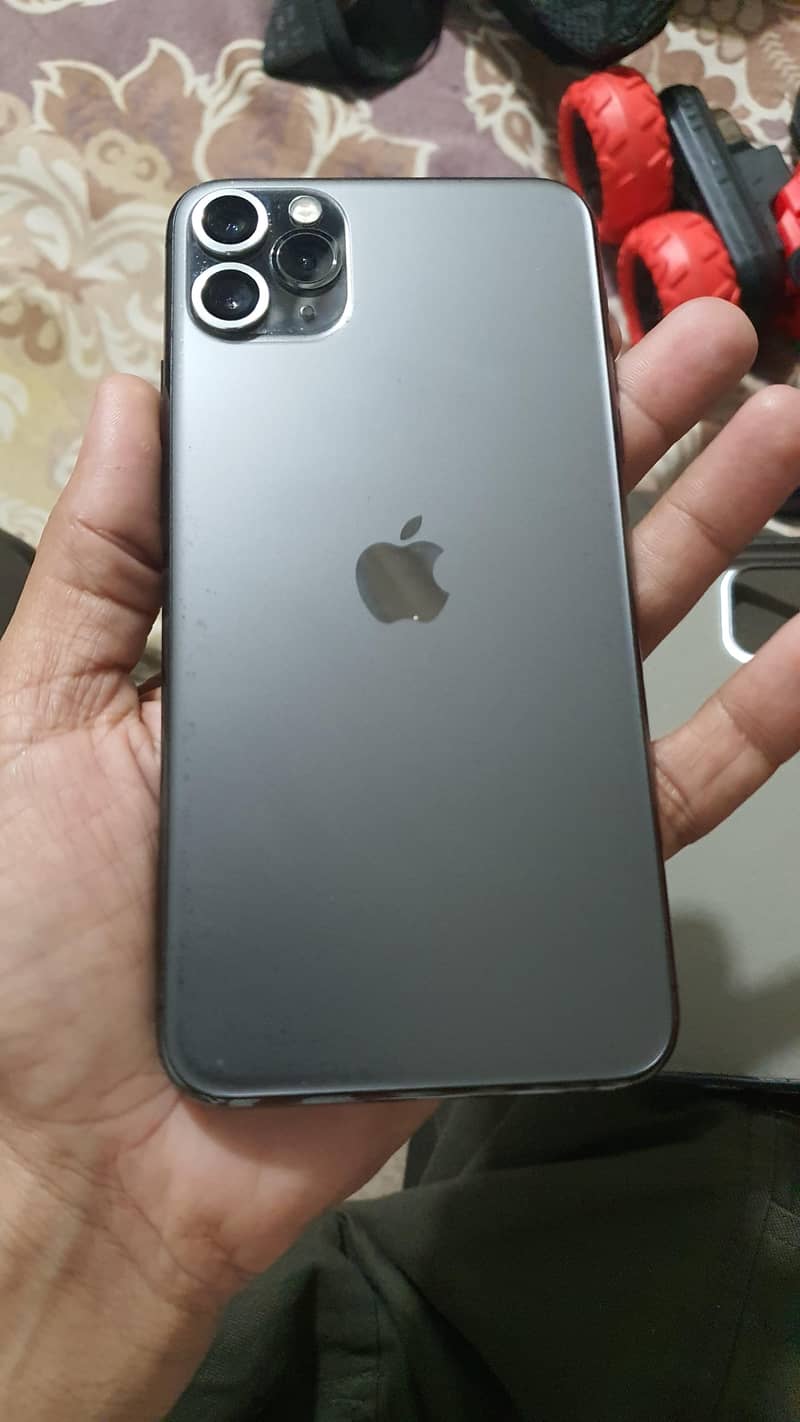 Apple iPhone 11 Pro Max 5