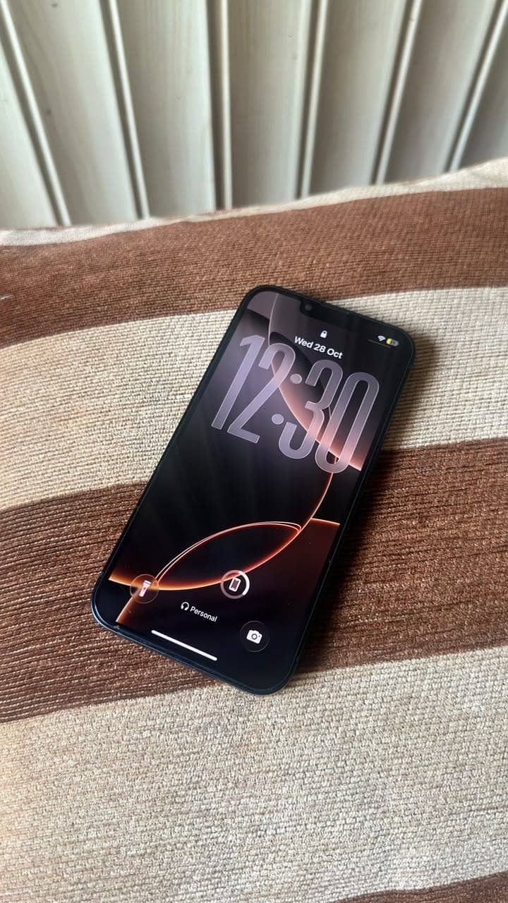 Apple iPhone 14 5