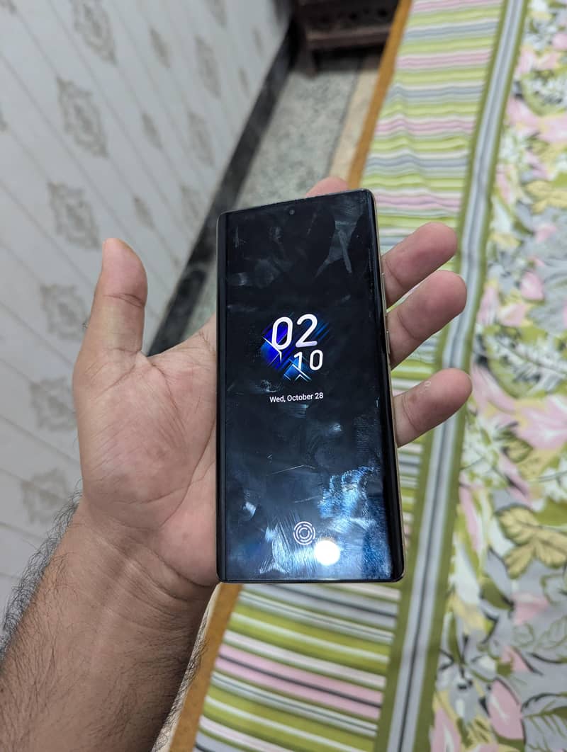 Tecno Spark 20 Pro Plus 2