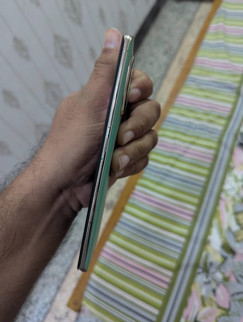 Tecno Spark 20 Pro Plus 7