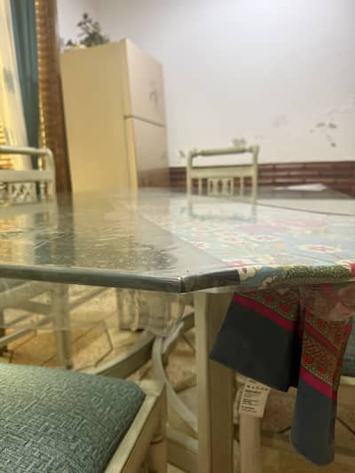 6 Seater Dinning Table