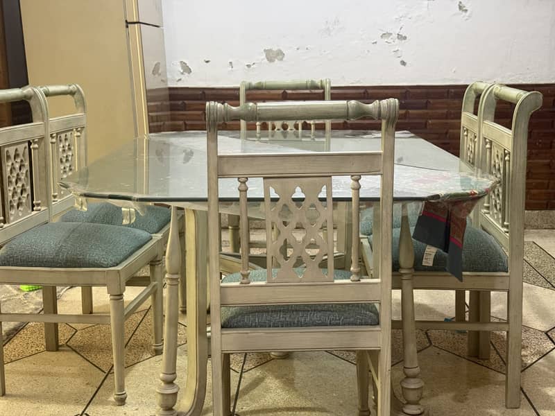 6 Seater Dinning Table 5