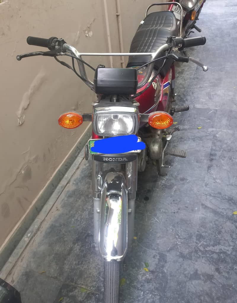 Honda cd70 3
