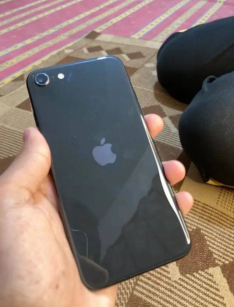 Iphone SE 0