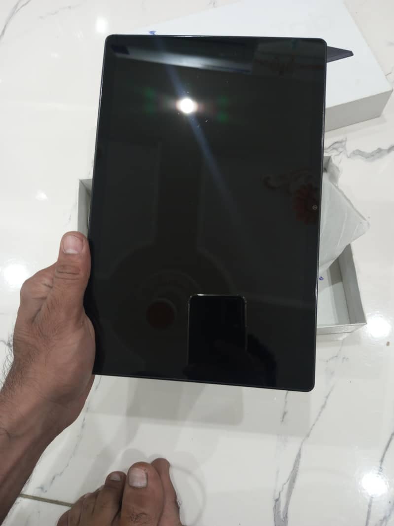 samsung tab  A8 5