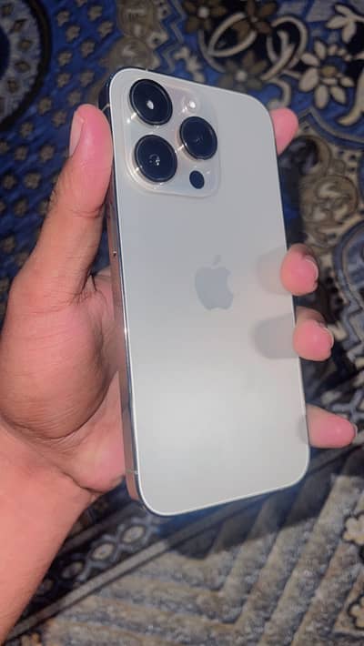 Apple iPhone 14 Pro