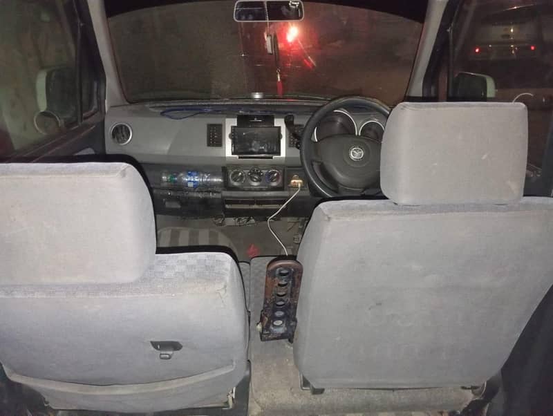 Mazda Azwagon 2006/2012 11