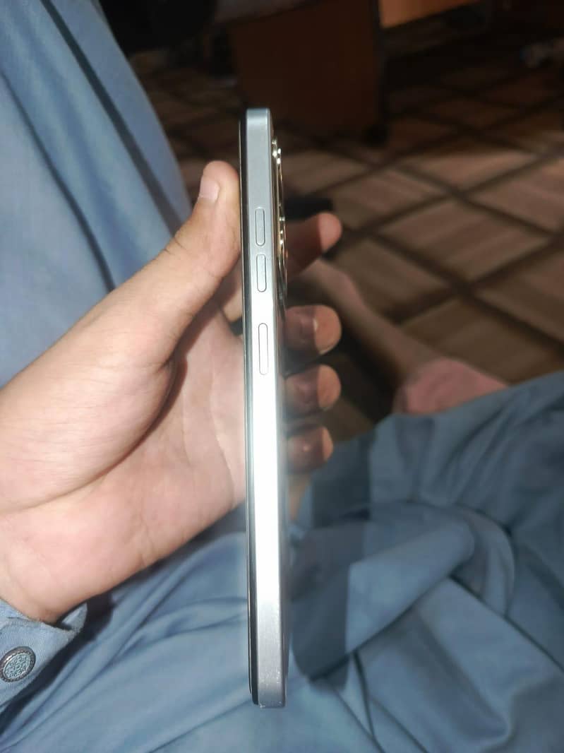 Tecno Spark 20 1