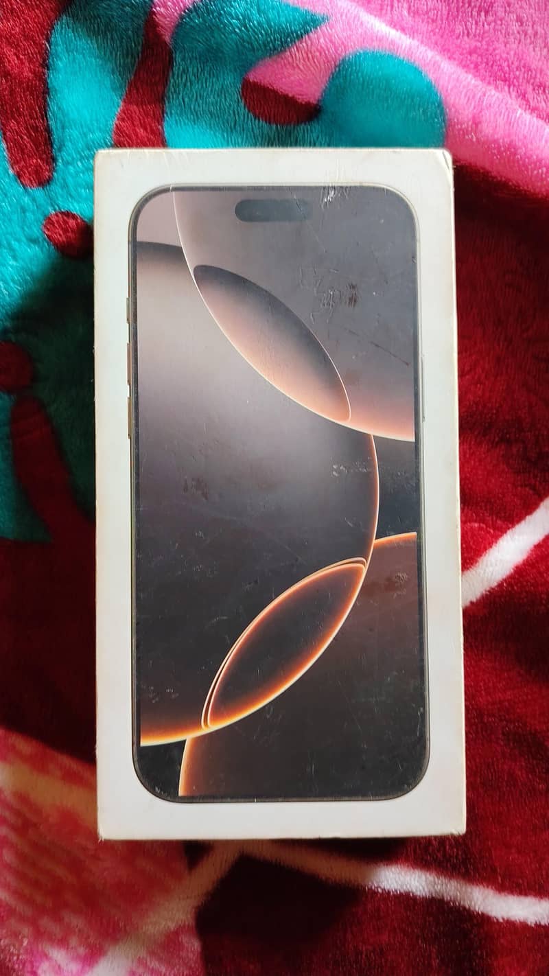 Apple iPhone 16 Pro Max 1
