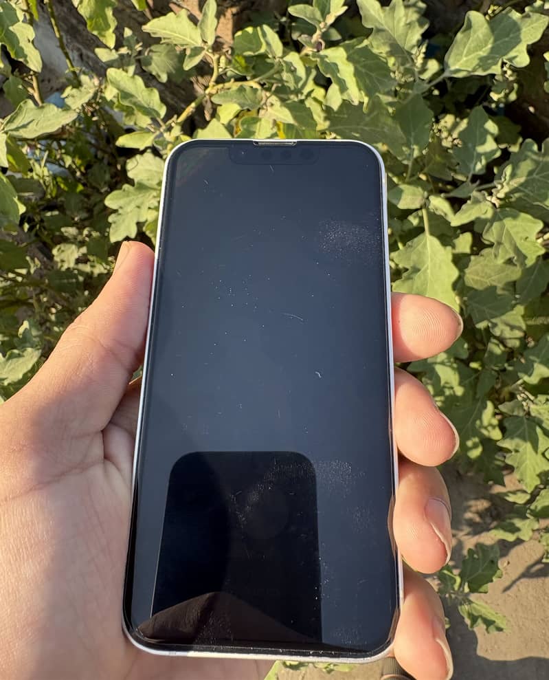 Apple iPhone 13 mini 6