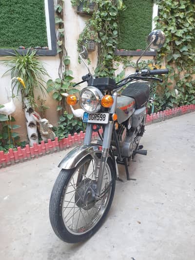kawasaki Delux 100cc