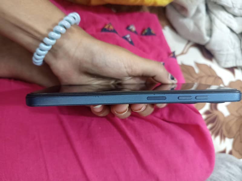 Tecno Spark Go 1