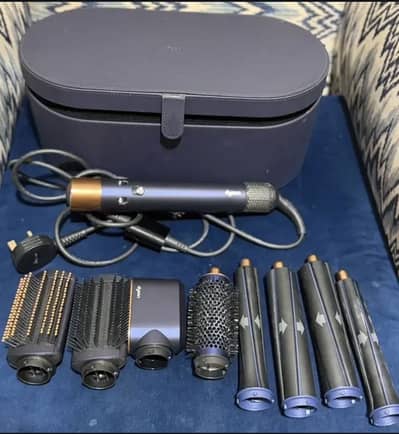 Dyson Airwrap Prussian Blue(UAE variant)