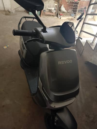Revoo A11 Scooty Graphine battery