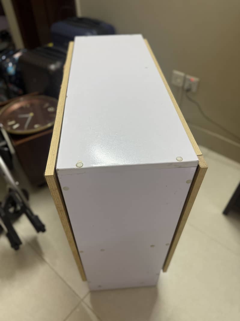 Transformable dinning table 1