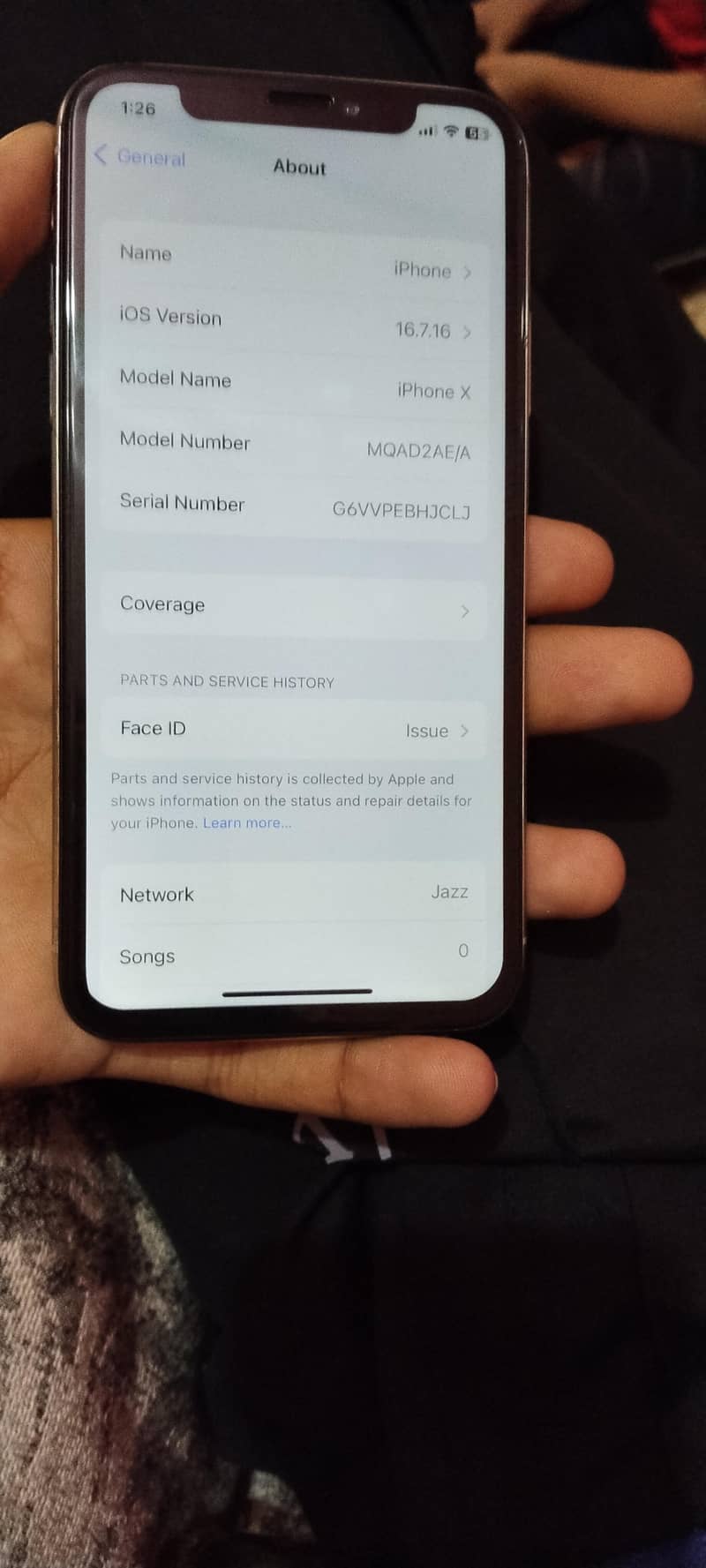 Apple iPhone X 4