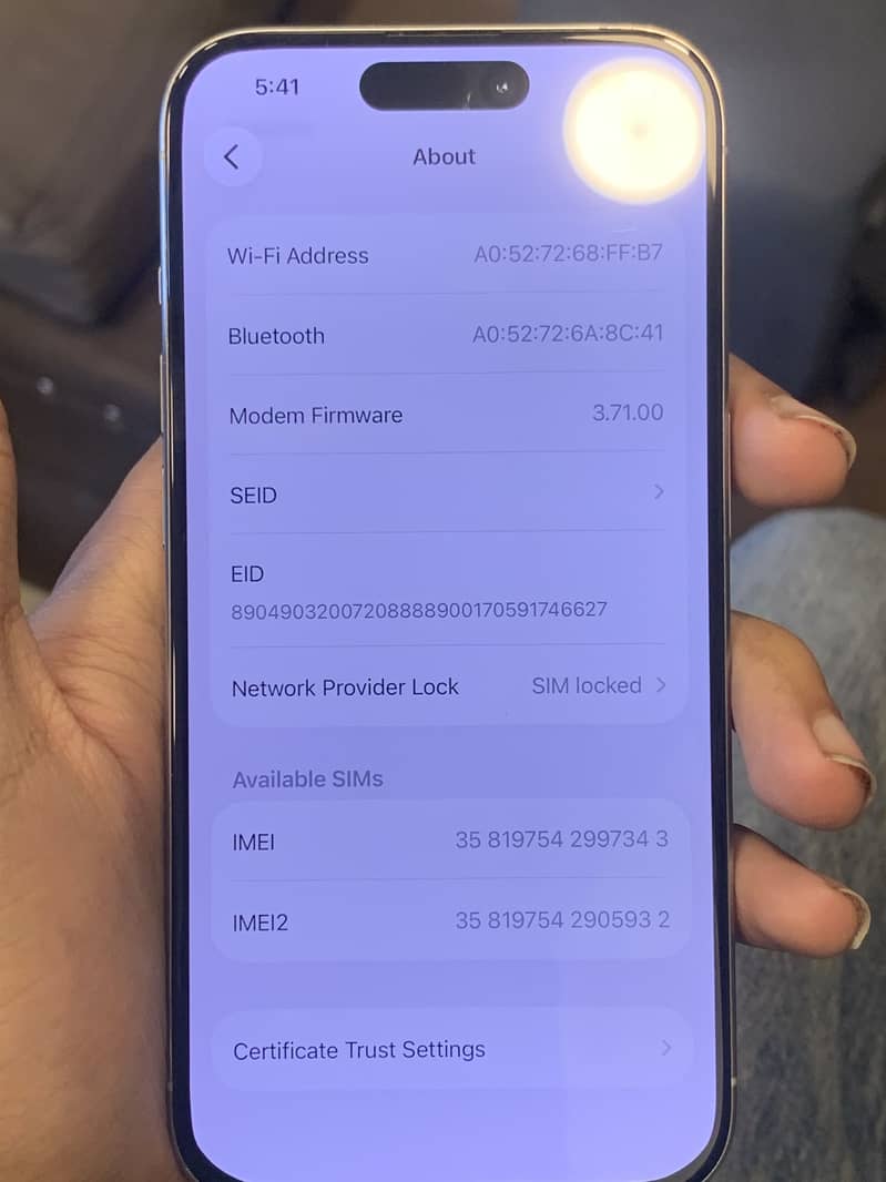 Apple iPhone 15 Pro 2