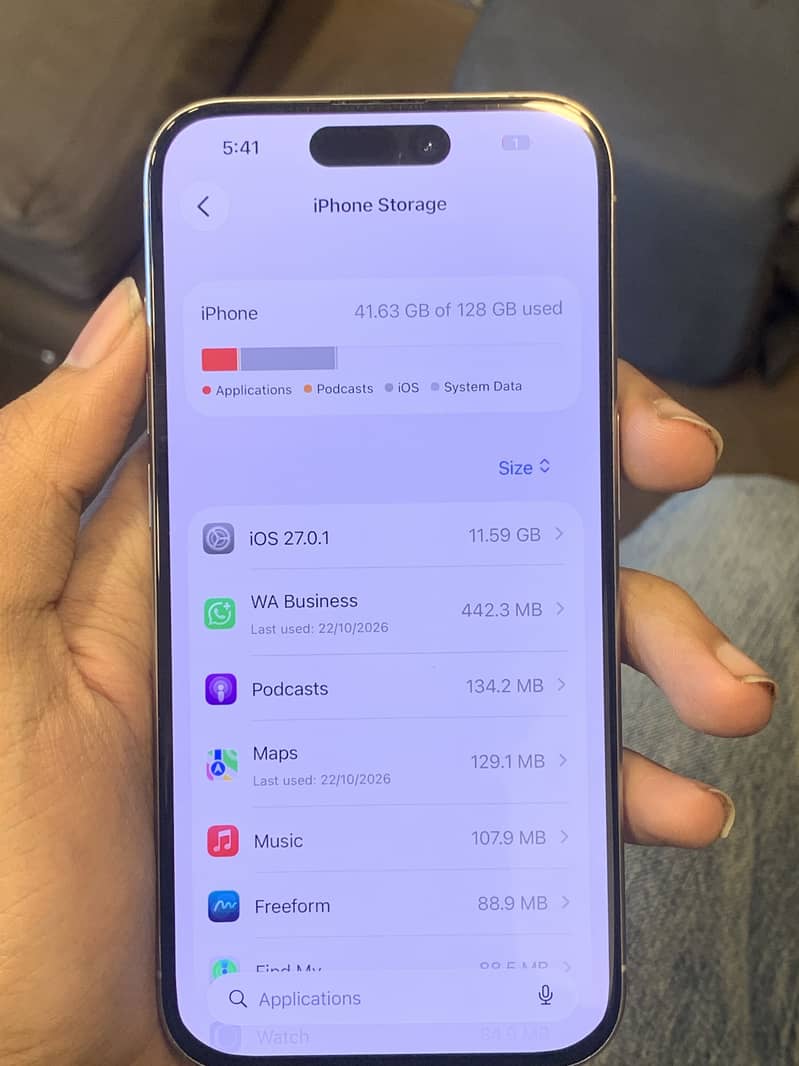 Apple iPhone 15 Pro 11