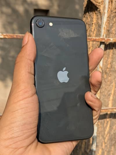 Apple iPhone SE