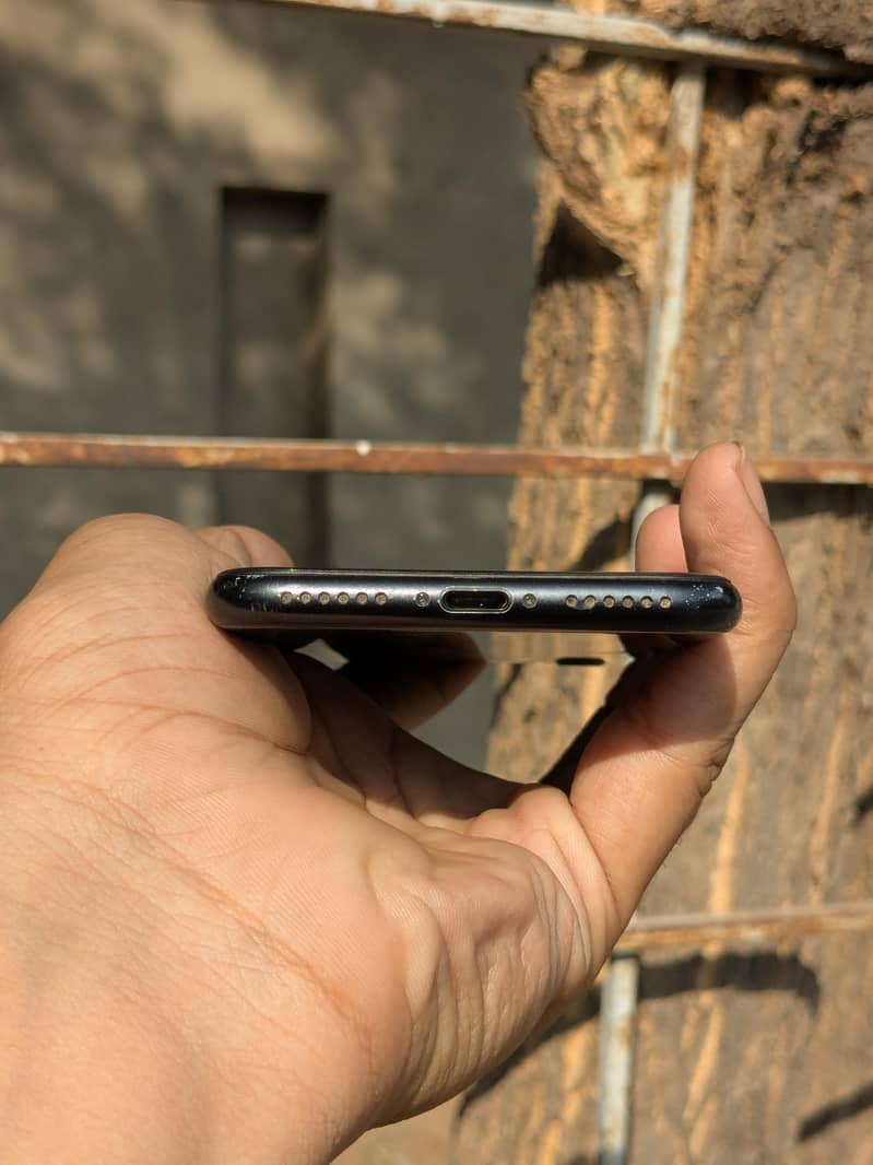 Apple iPhone SE 2