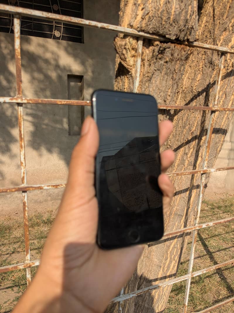 Apple iPhone SE 5
