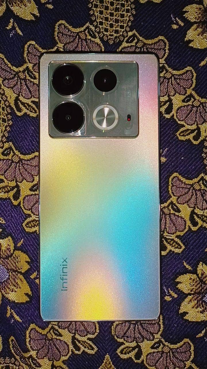 Infinix Note 40 2