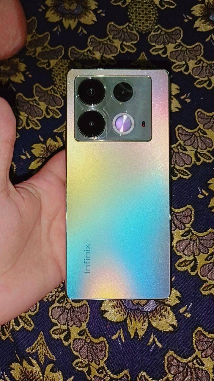 Infinix Note 40 3
