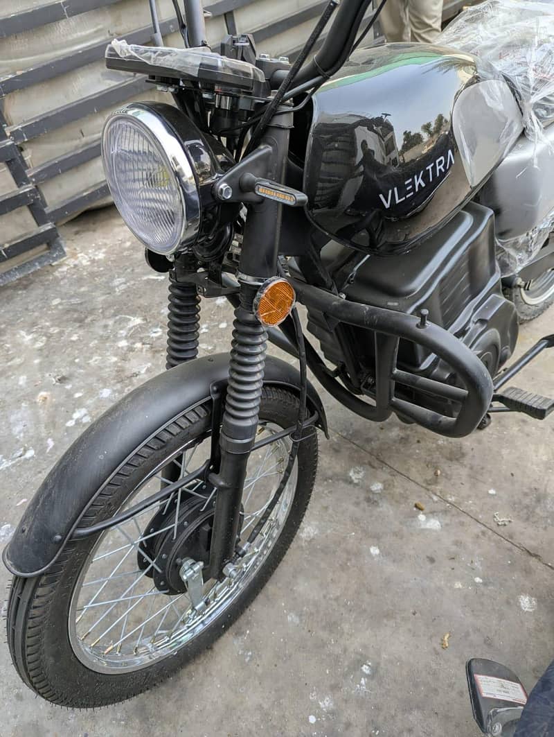 Velocity 180 5