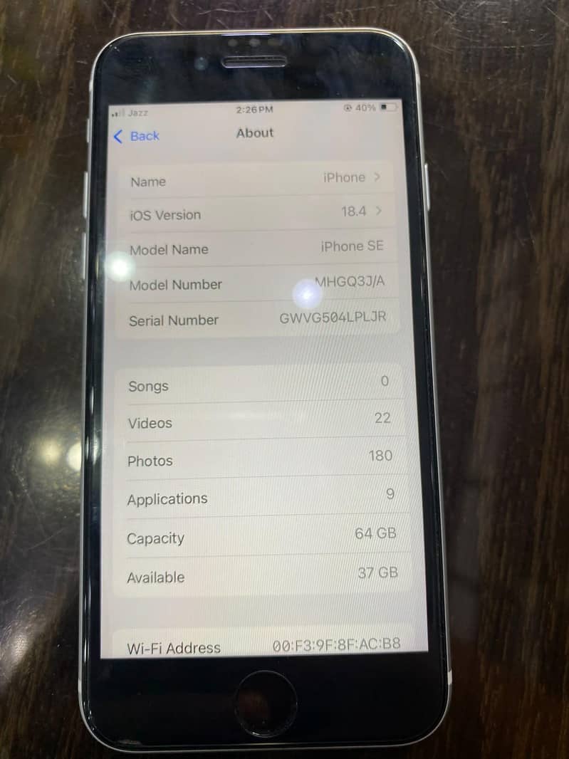 Apple iPhone SE 2020 2